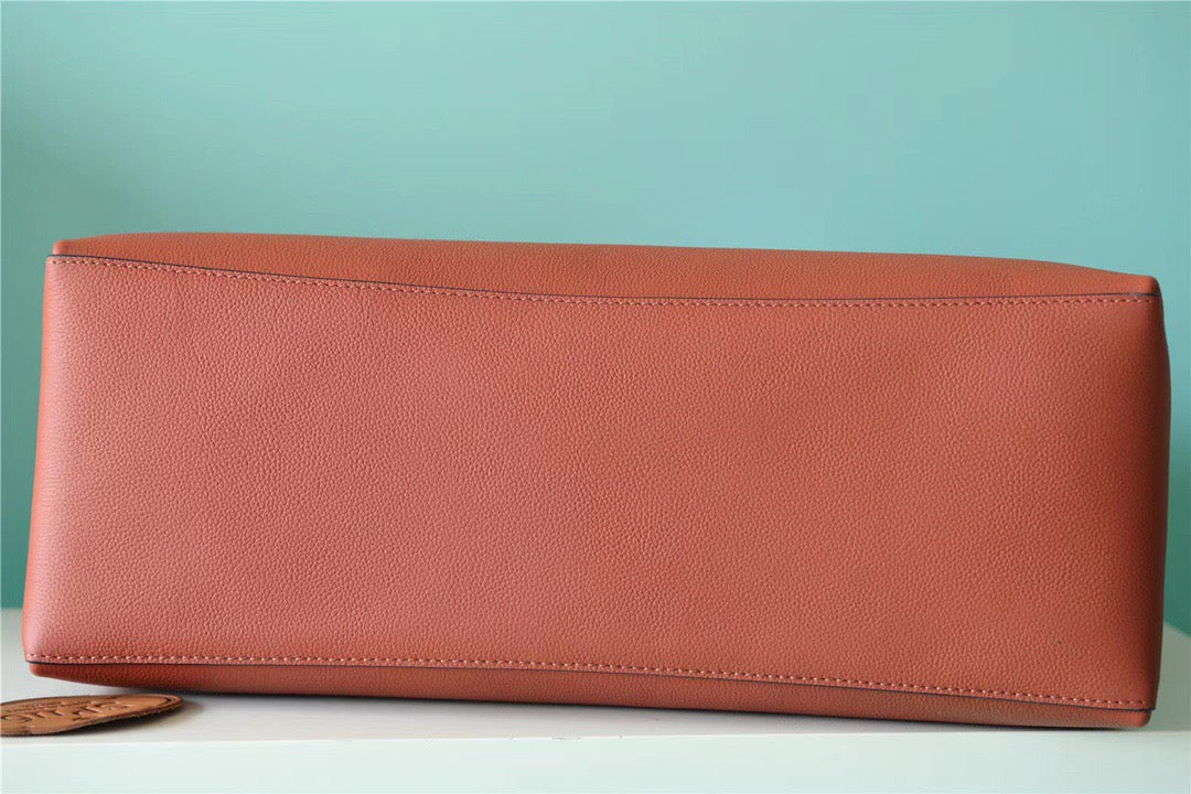 LV Lockme Shopper Grain Chataigne Brown For Womtlm,  Shoulder And Crossbody Bags 10.4in/26.5cm LV M58927