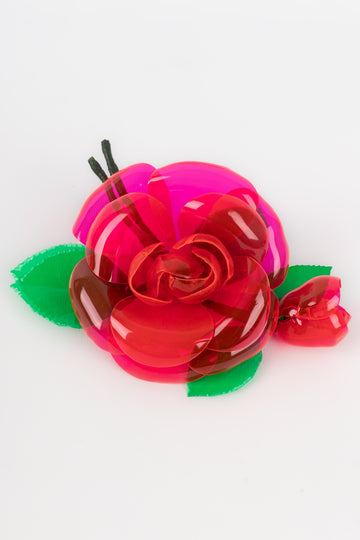 Broche cam�lia Chanel 1992