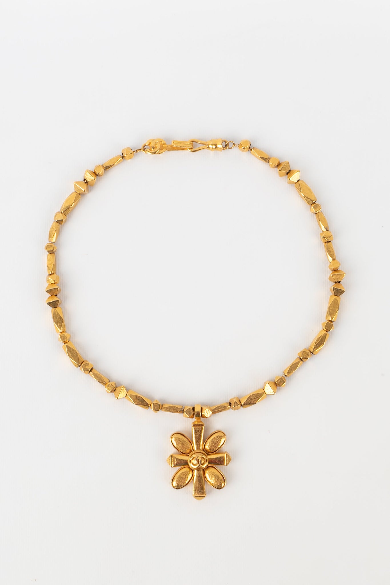 Collier croix Chanel Automne 1997