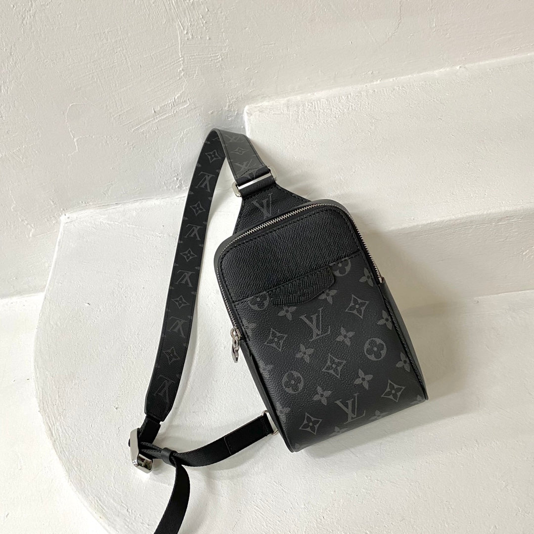 LV Outdoor Slingbag Taigarama Noir Black For Mtlm, Bags, Crossbody Bags 8.3in/21cm LV M30741