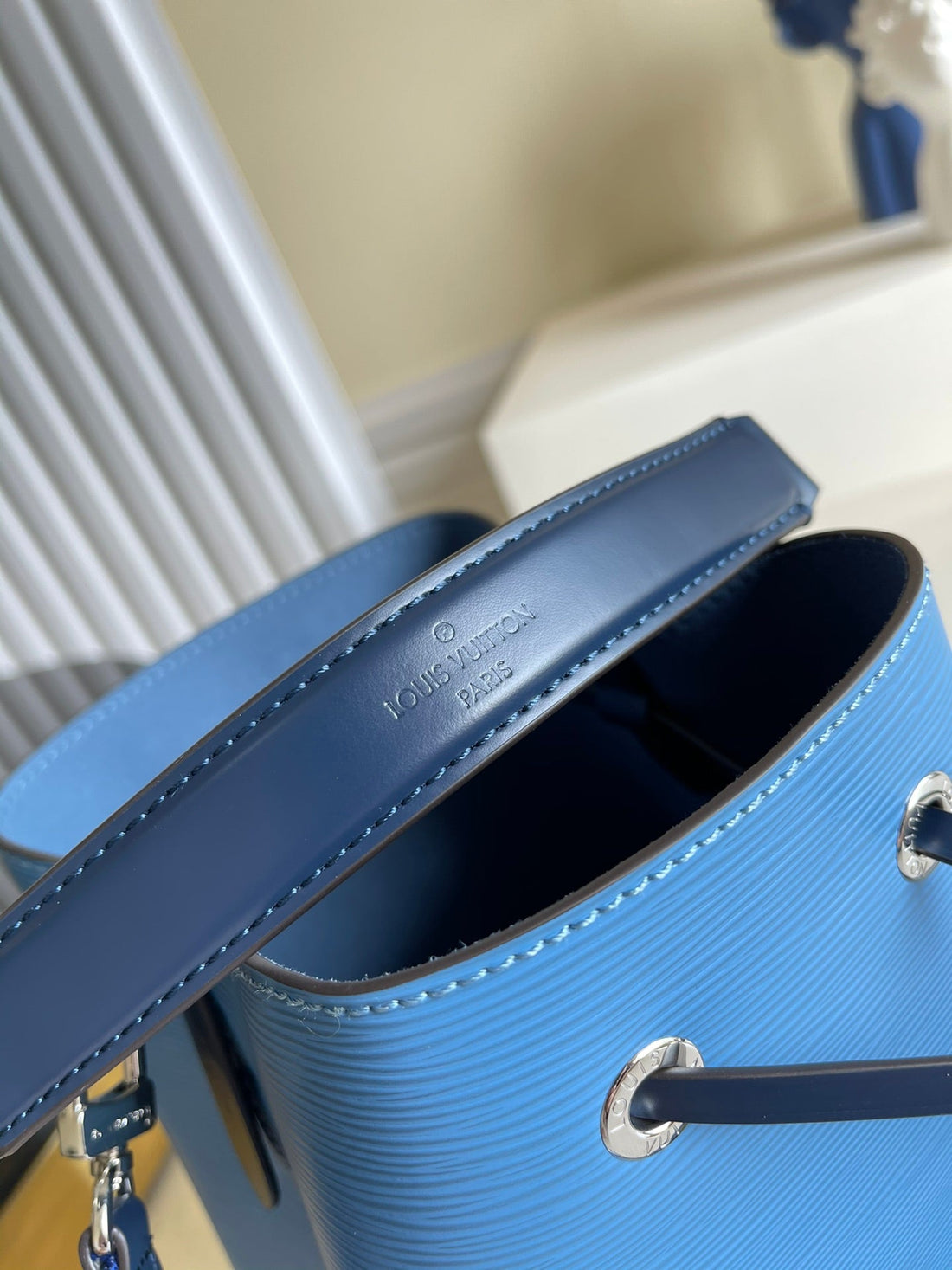 LV NeoNoe BB Bucket Bag Bleuet Blue For Womtlm,  Shoulder And Crossbody Bags 7.9in/20cm LV M57691