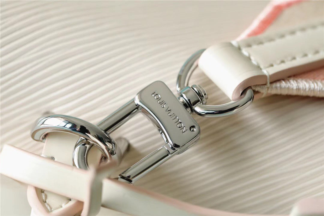 LV Cluny Mini Epi Quartz For Womtlm,  Shoulder And Crossbody Bags 20cm/7.9in LV M58928