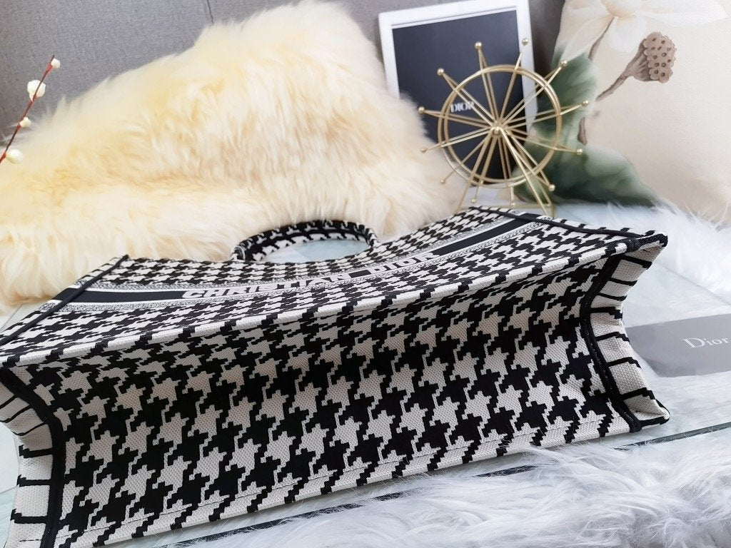 DI Large Book Tote Black, For Womtlm, Womtlm’s Handbags 16.5in/42cm CD