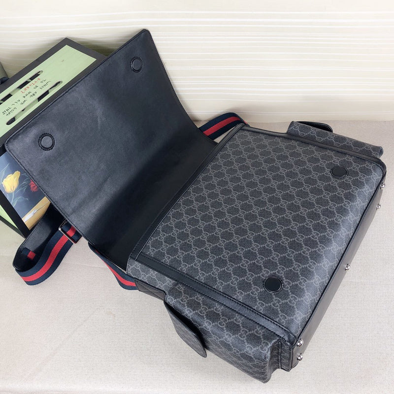 Gucci Bags - The Tote   910