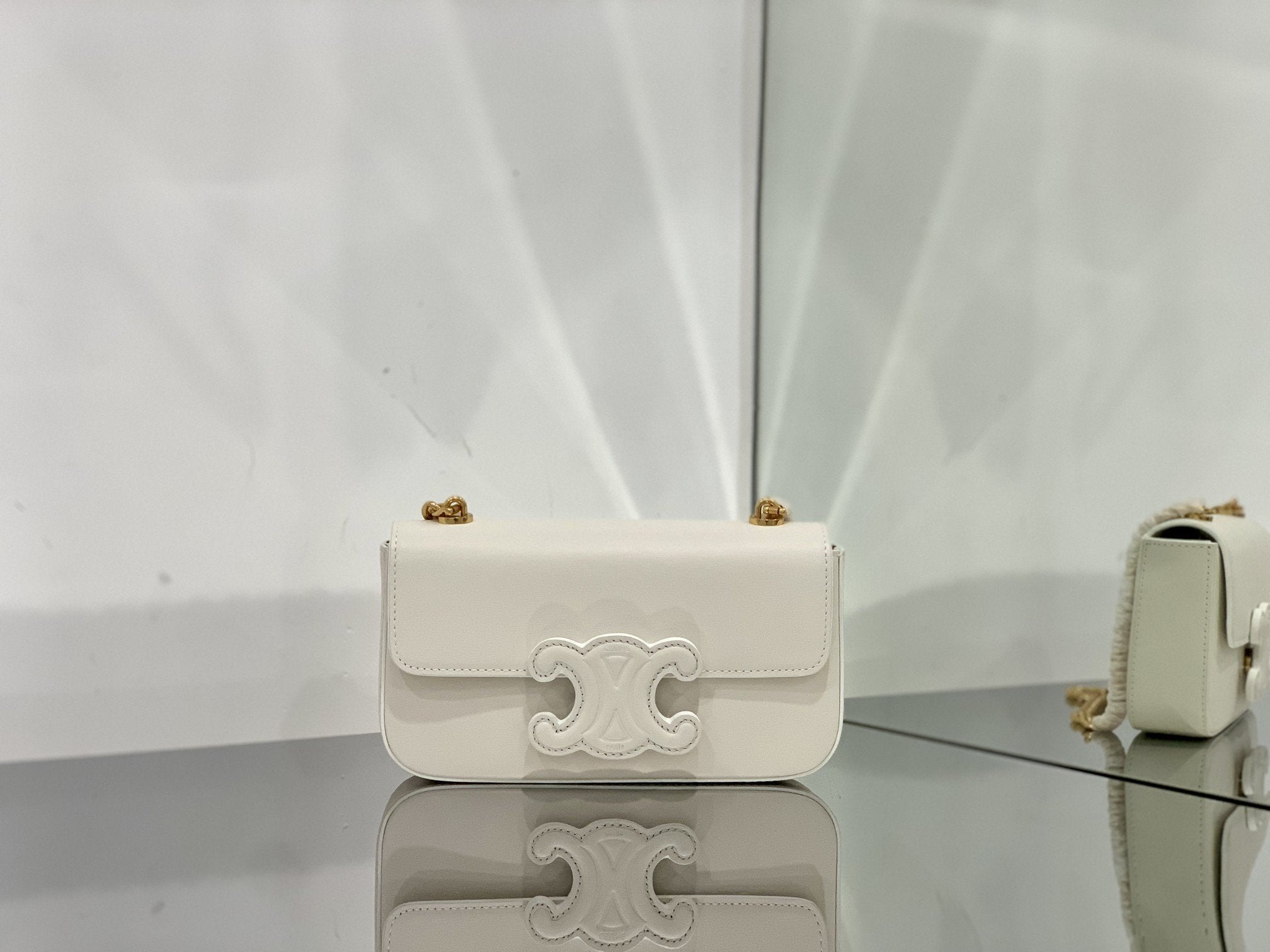 CE Chain Shoulder Bag Cuir Triomphe White For Womtlm 7.9in/20cm