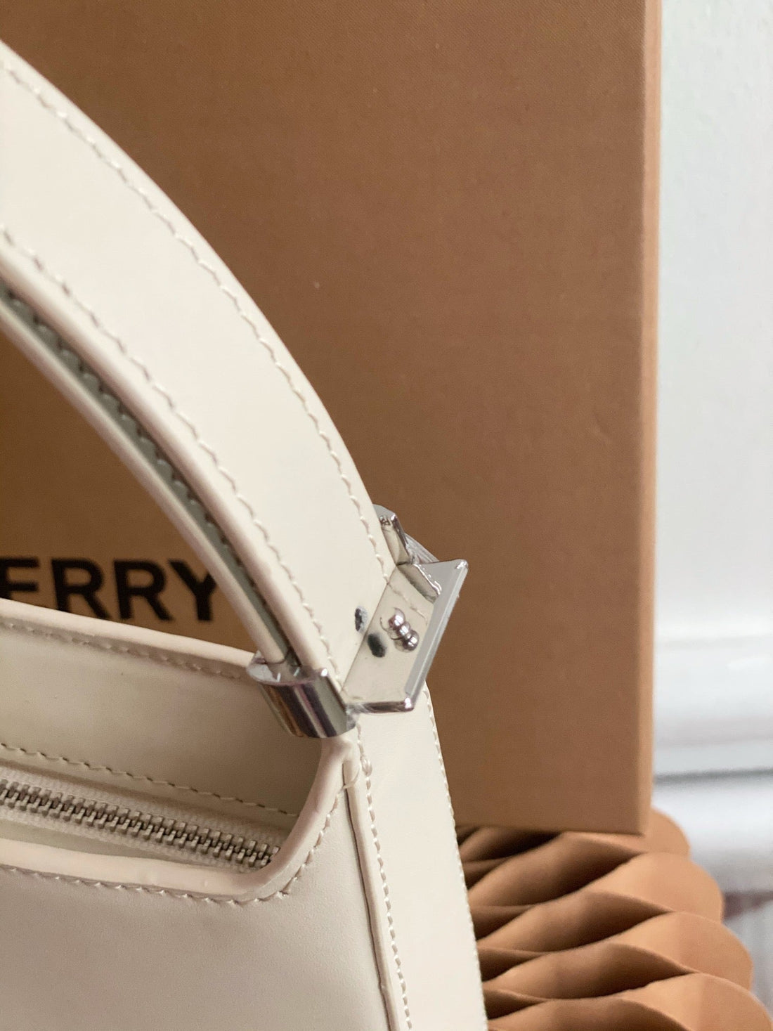 BB Thomas Shoulder Bag Monogram White For Womtlm, Bags 5.5in/14cm 80462501