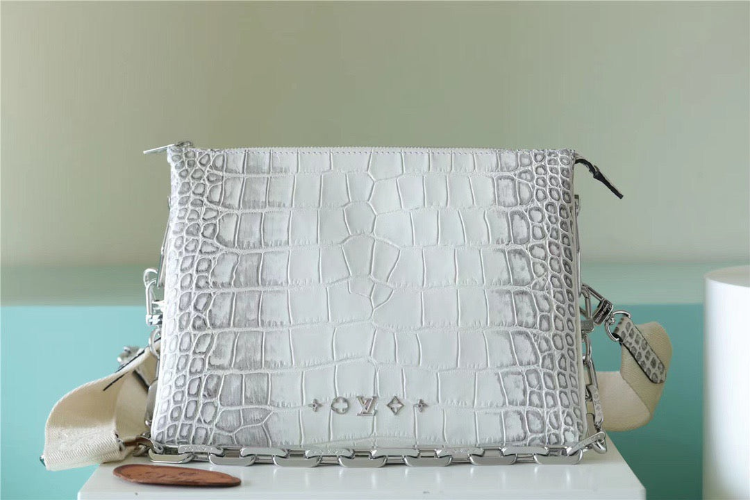 LV Coussin PM High Shiny Alligator White For Womtlm,  Shoulder And Crossbody Bags 10.2n/26cm LV