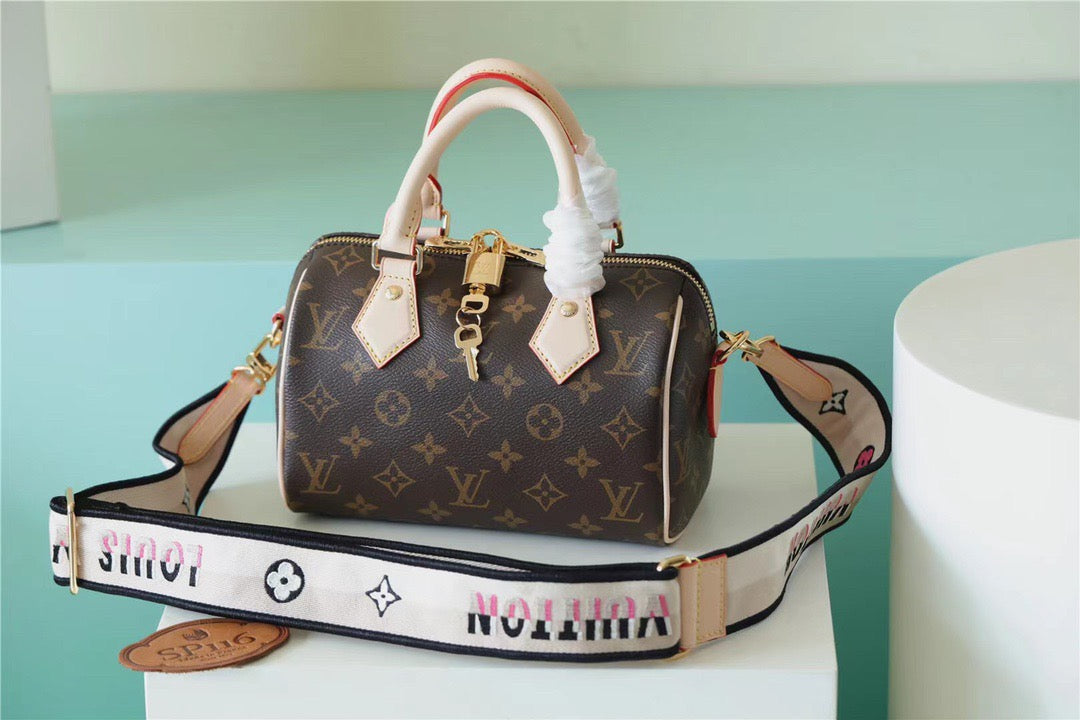 LV Speedy Bandouliere 20 Monogram Canvas Black For Womtlm,  Shoulder And Crossbody Bags 20cm/7.9in LV M46234