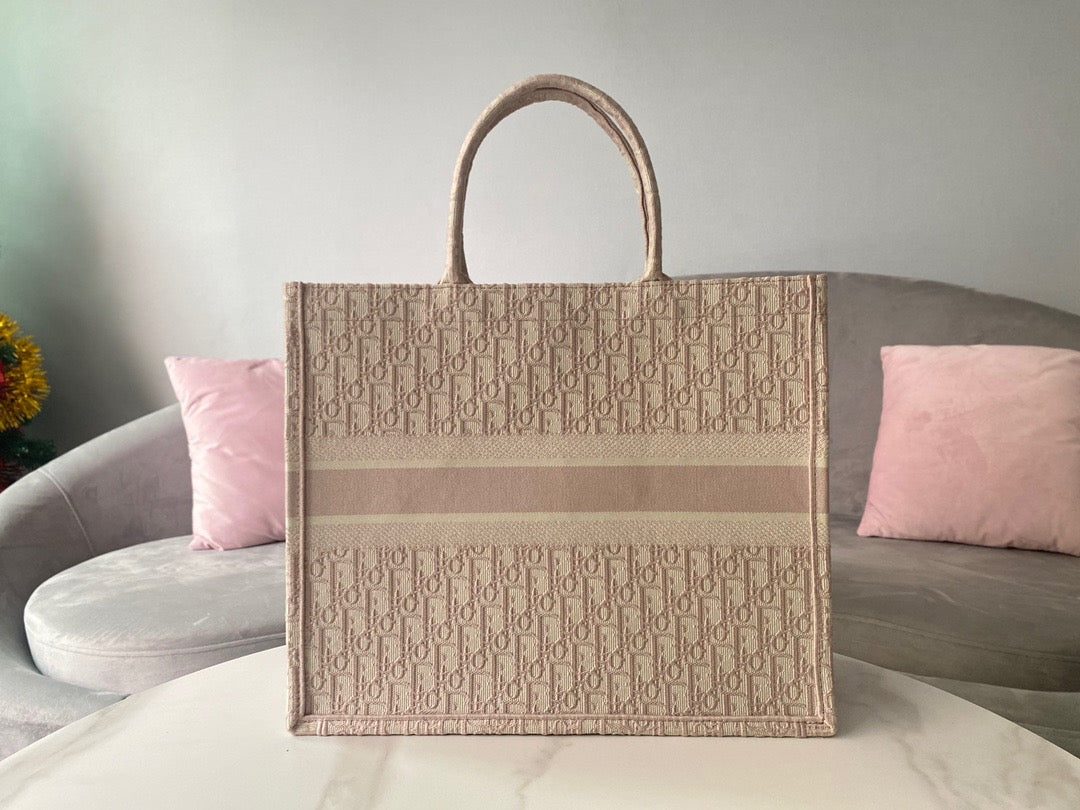 DI Large Book Tote Pink, For Womtlm, Womtlm’s Handbags 16.5in/42cm CD