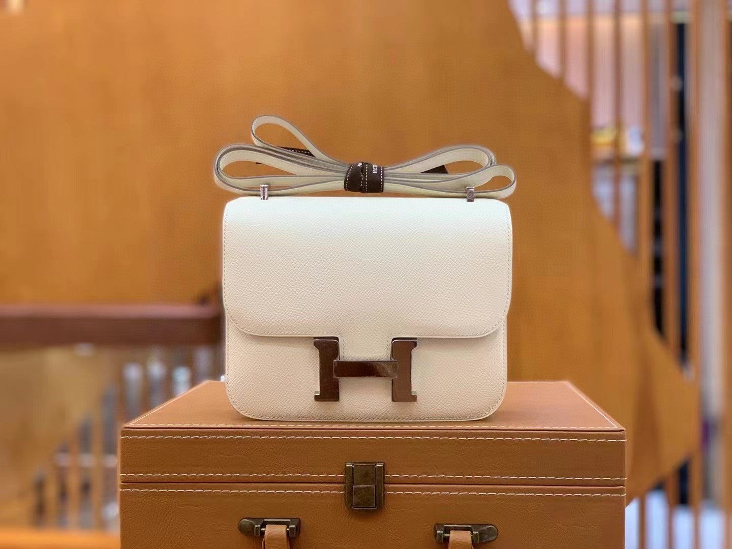 HM Constance 23 Epsom White For Womtlm, Handbags, Shoulder Bag 9in/23cm