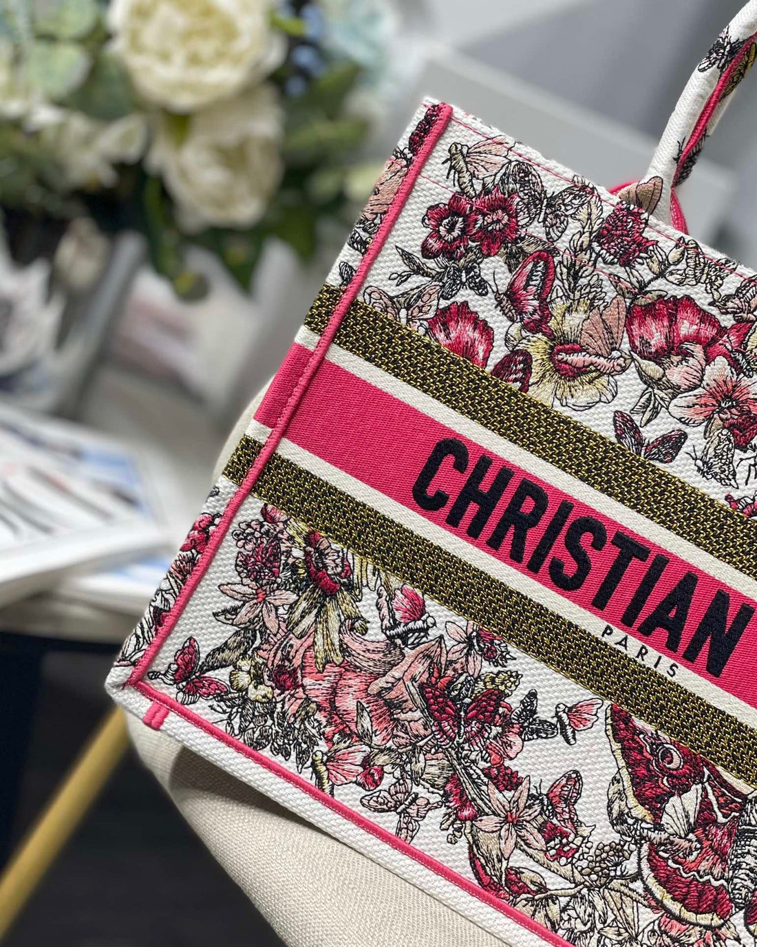 DI Medium Book Tote Pink Multicolor, For Women, Women’s Handbags 14in/36cm CD