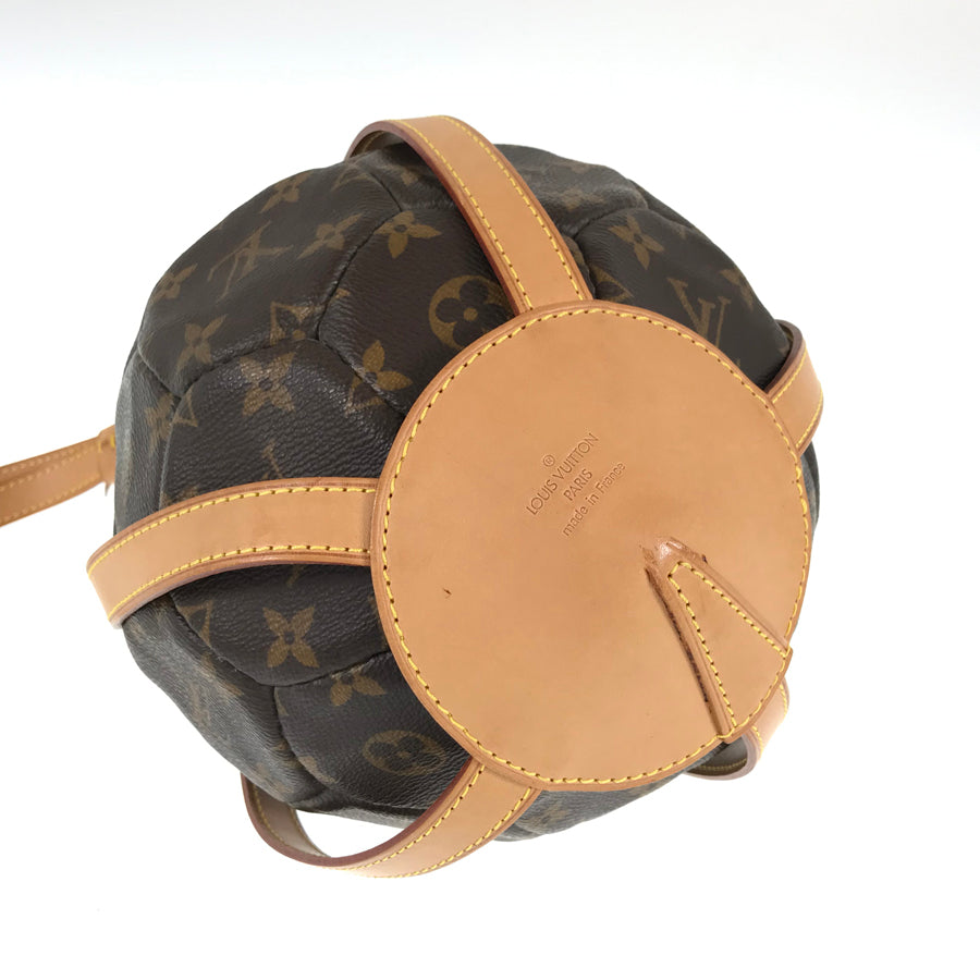 LOUIS VUITTON Monogram Soccer Ball 1998 World Cup Commemorative Limited to 3000 soccer ball