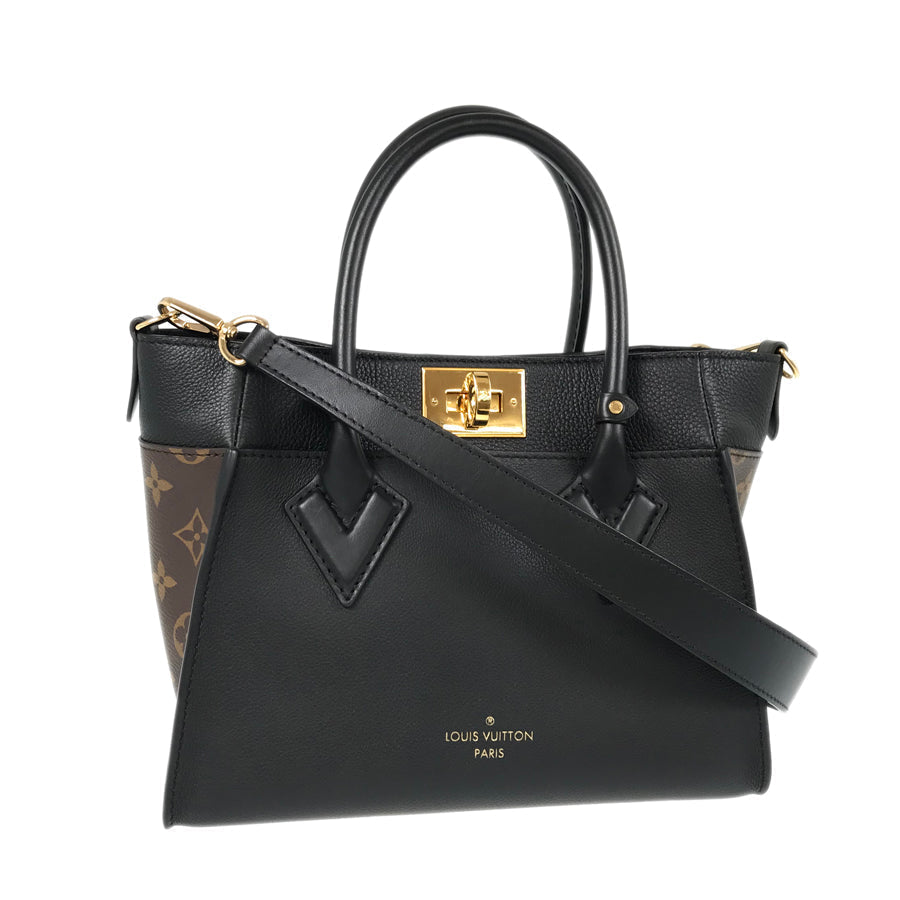 LOUIS VUITTON Handbag