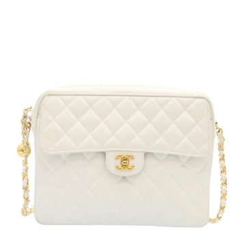 Chanel Matelasse Chain Shoulder Bag Caviar Skin Gold White CC  am1370gA