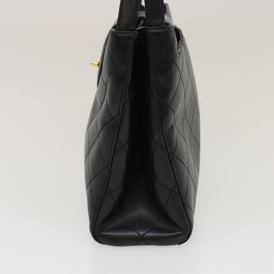 Chanel Matelasse Shoulder Bag Lamb Skin Black CC Auth am2485gA