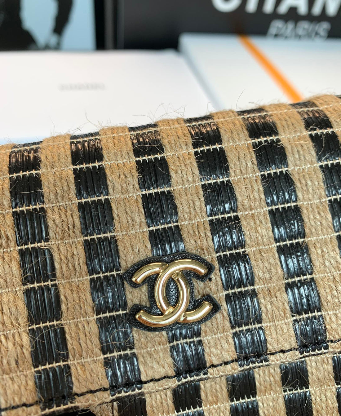 Chanel - Luxury Bag - CHL - 750