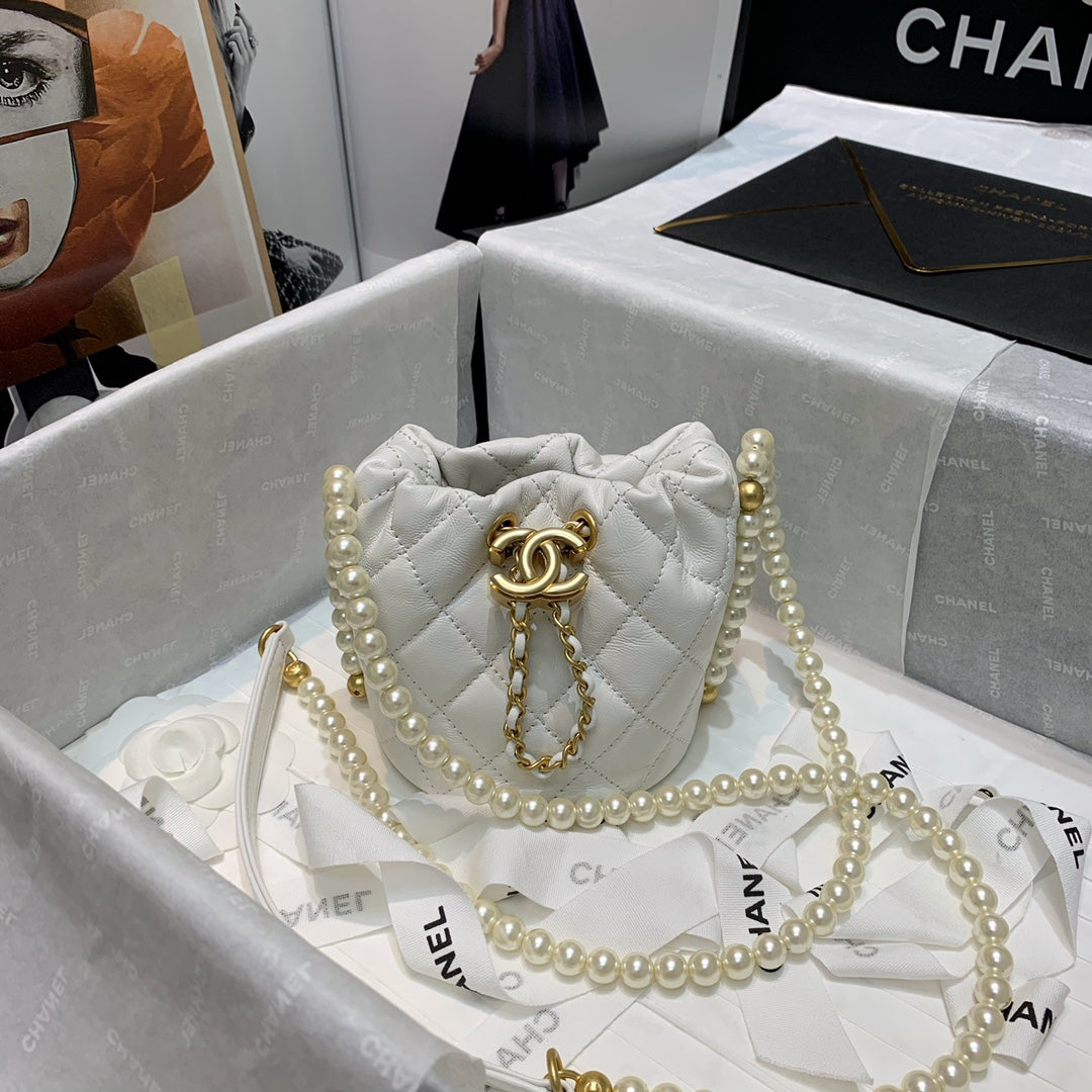 Chanel - Luxury Bag - CHL - 768