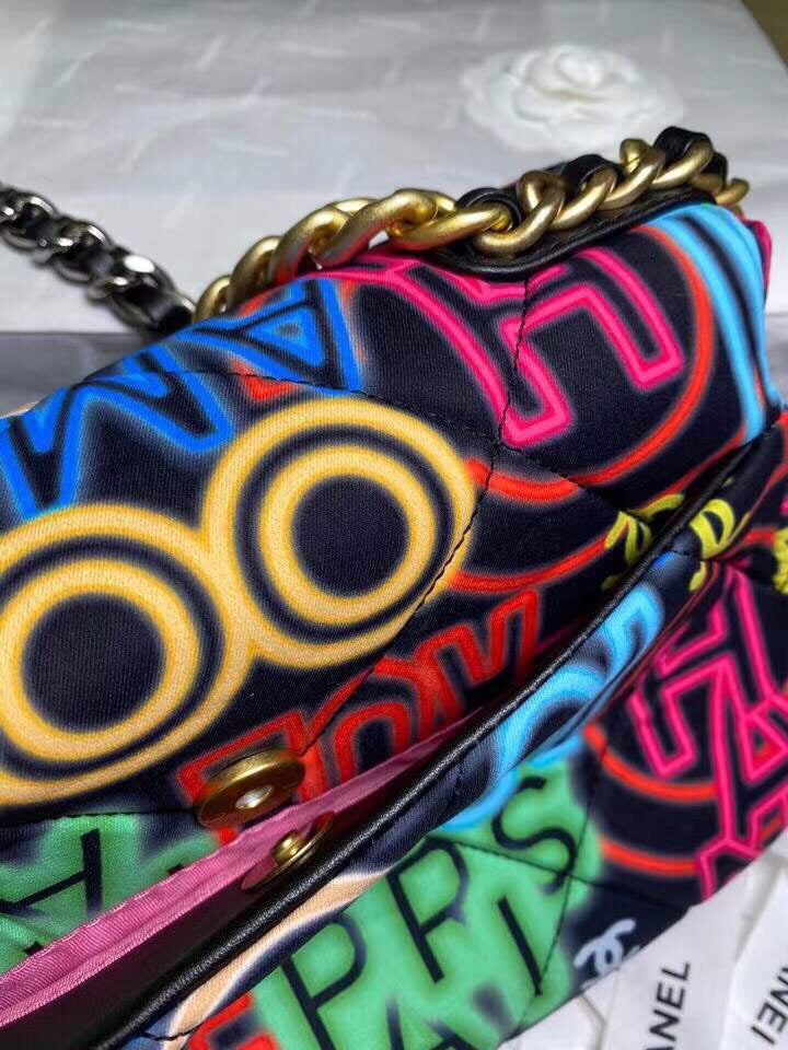 Chanel - Luxury Bag - CHL - 767