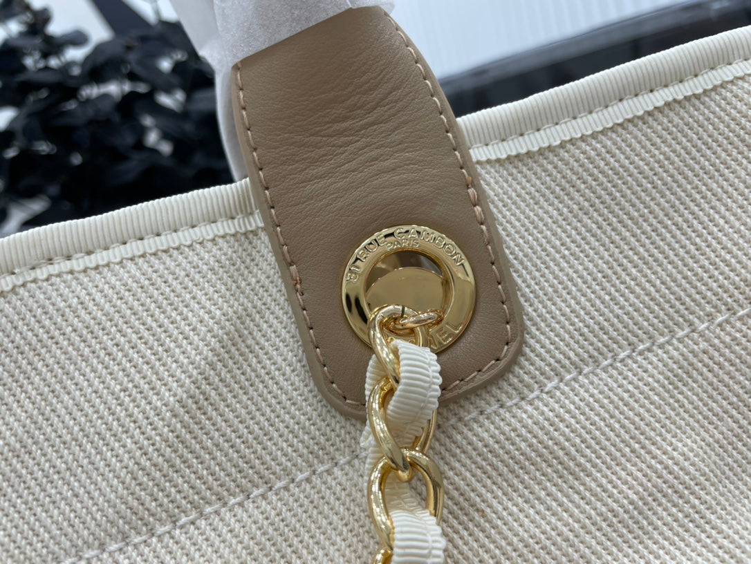 Chanel - Luxury Bag - CHL - 366