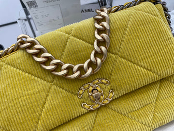 Chanel - Luxury Bag - CHL - 675