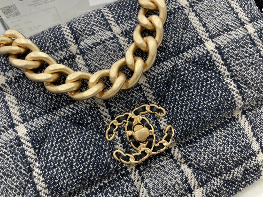 Chanel - Luxury Bag - CHL - 484