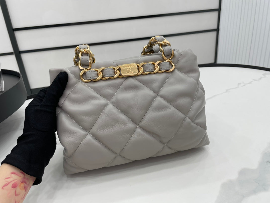 Chanel - Luxury Bag - CHL - 645