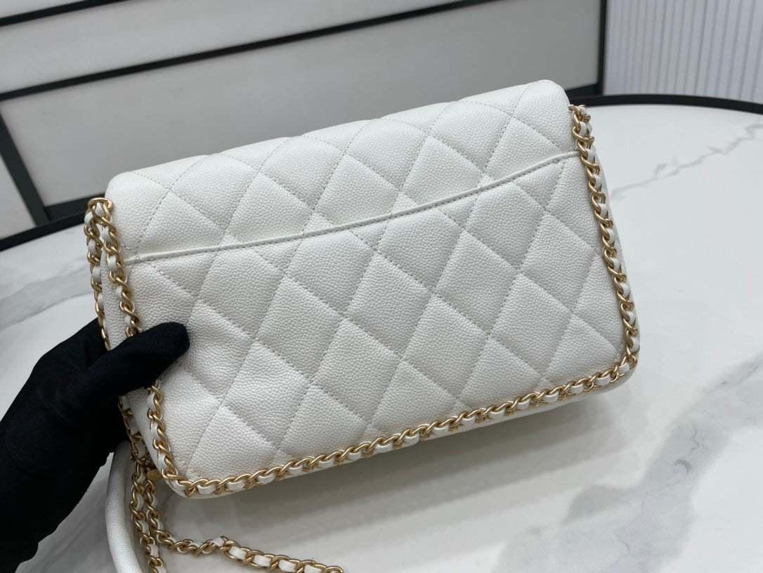 Chanel - Luxury Bag - CHL - 653