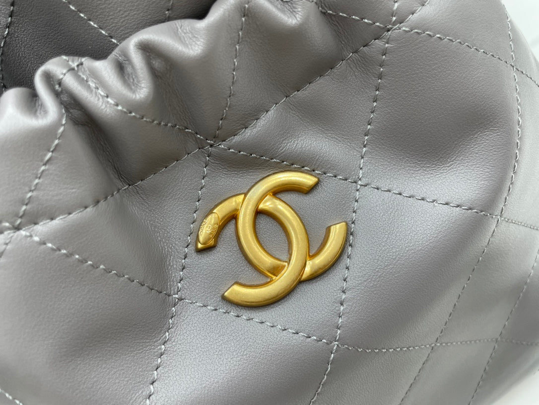 Chanel - Luxury Bag - CHL - 658