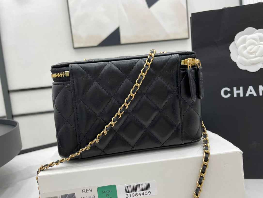 Chanel - Luxury Bag - CHL - 612