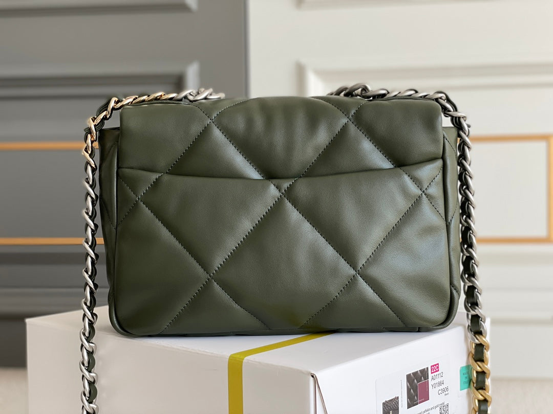 Chanel - Luxury Bag - CHL - 581