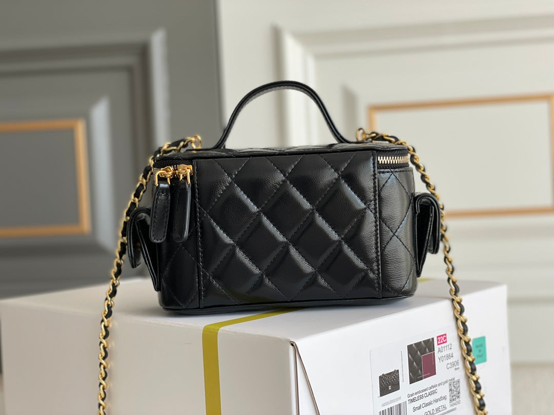 Chanel - Luxury Bag - CHL - 583