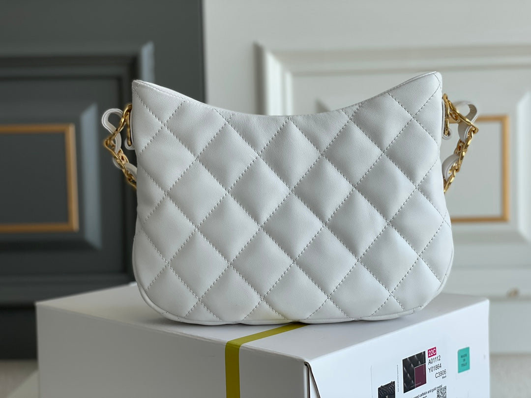 Chanel - Luxury Bag - CHL - 584