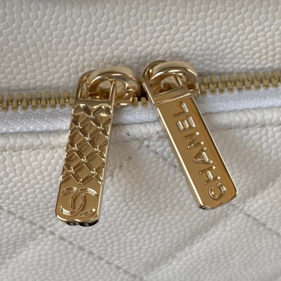 Chanel - Luxury Bag - CHL - 546