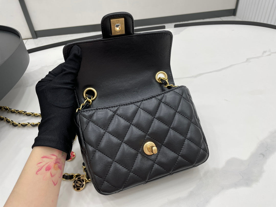 Chanel - Luxury Bag - CHL - 464