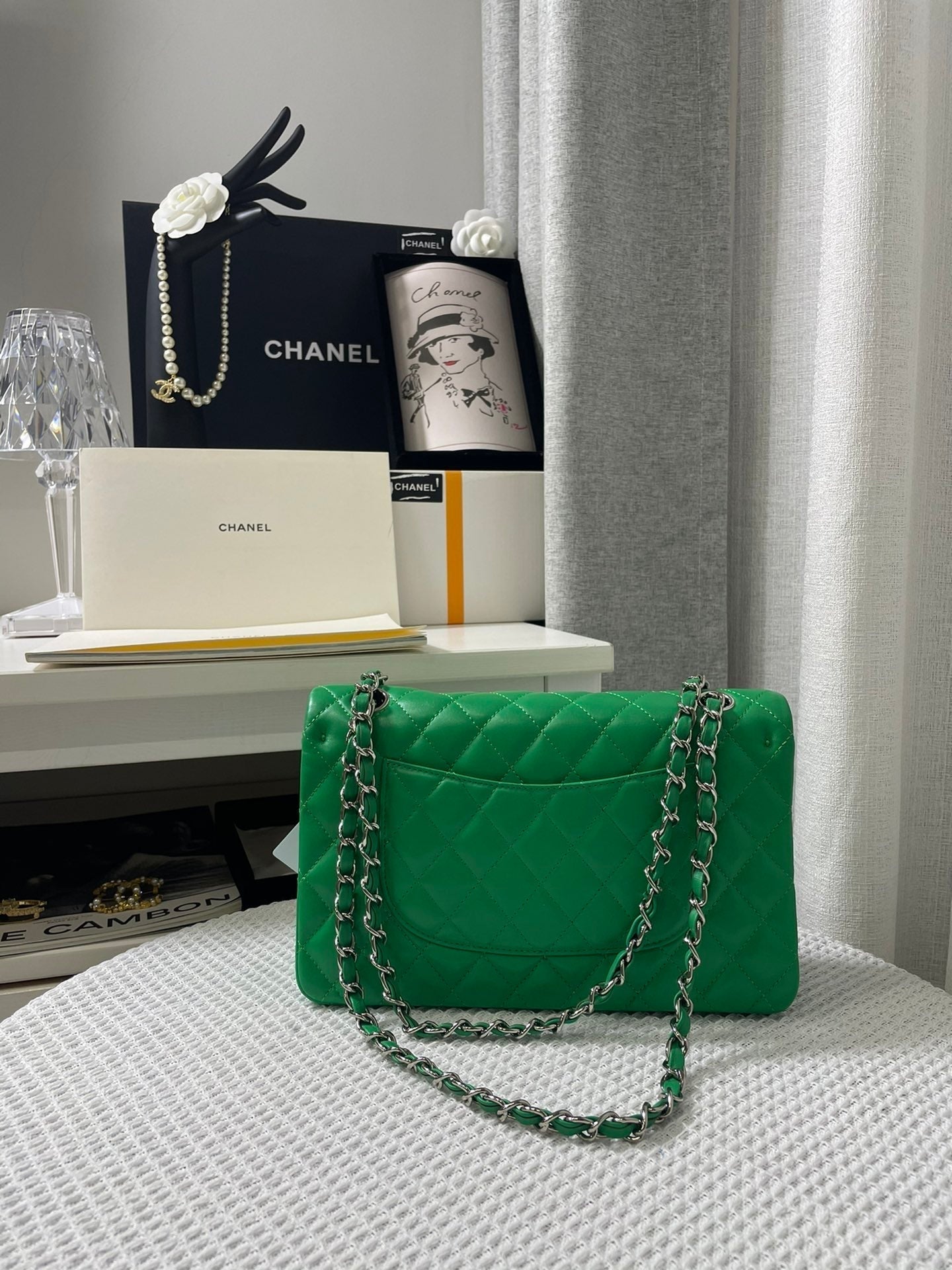 Chanel - Luxury Bag - CHL - 403