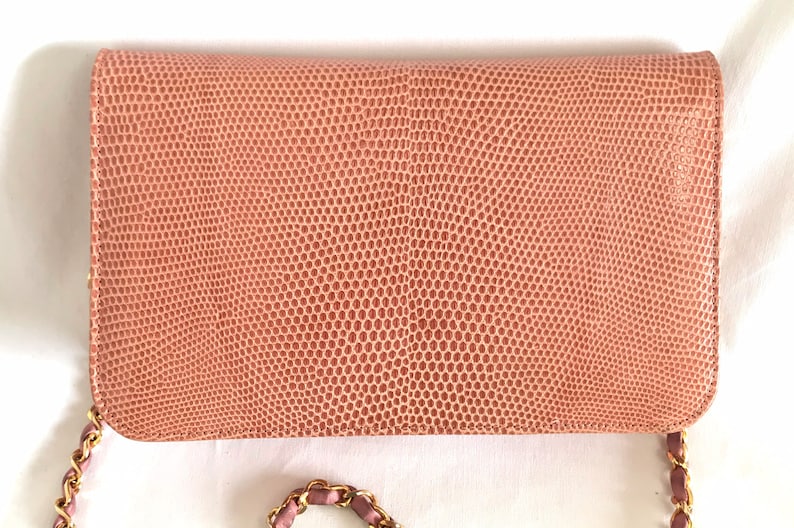 Chanel Vintage milky pink genuine lizard leather 2