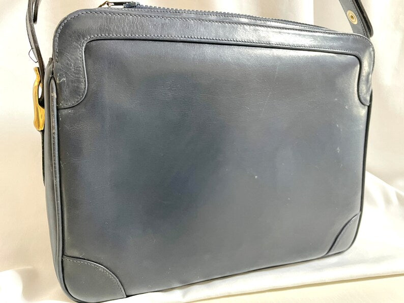 Celine Vintage navy genuine leather shoulder bag with golden triomphe logo