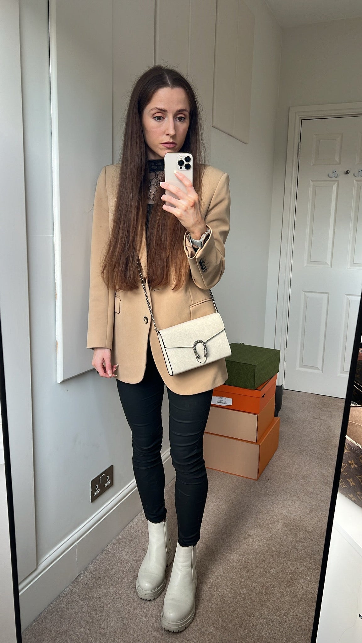 Gucci Dionysus White Mini Chain Bag (RRP £1340)