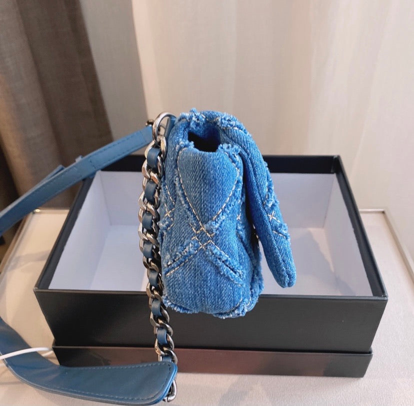 Denim wear Chanel ladies handbag
