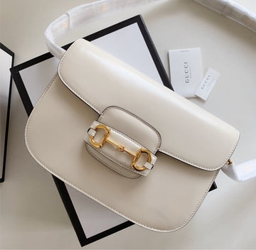New woman Gucci shoulder handbag