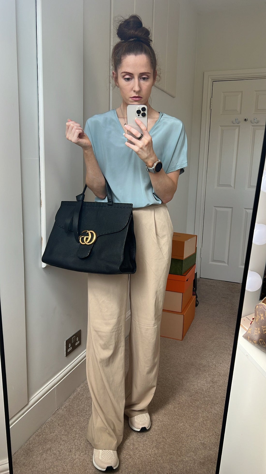 Gucci GG Black Marmont Medium Top Handle Bag