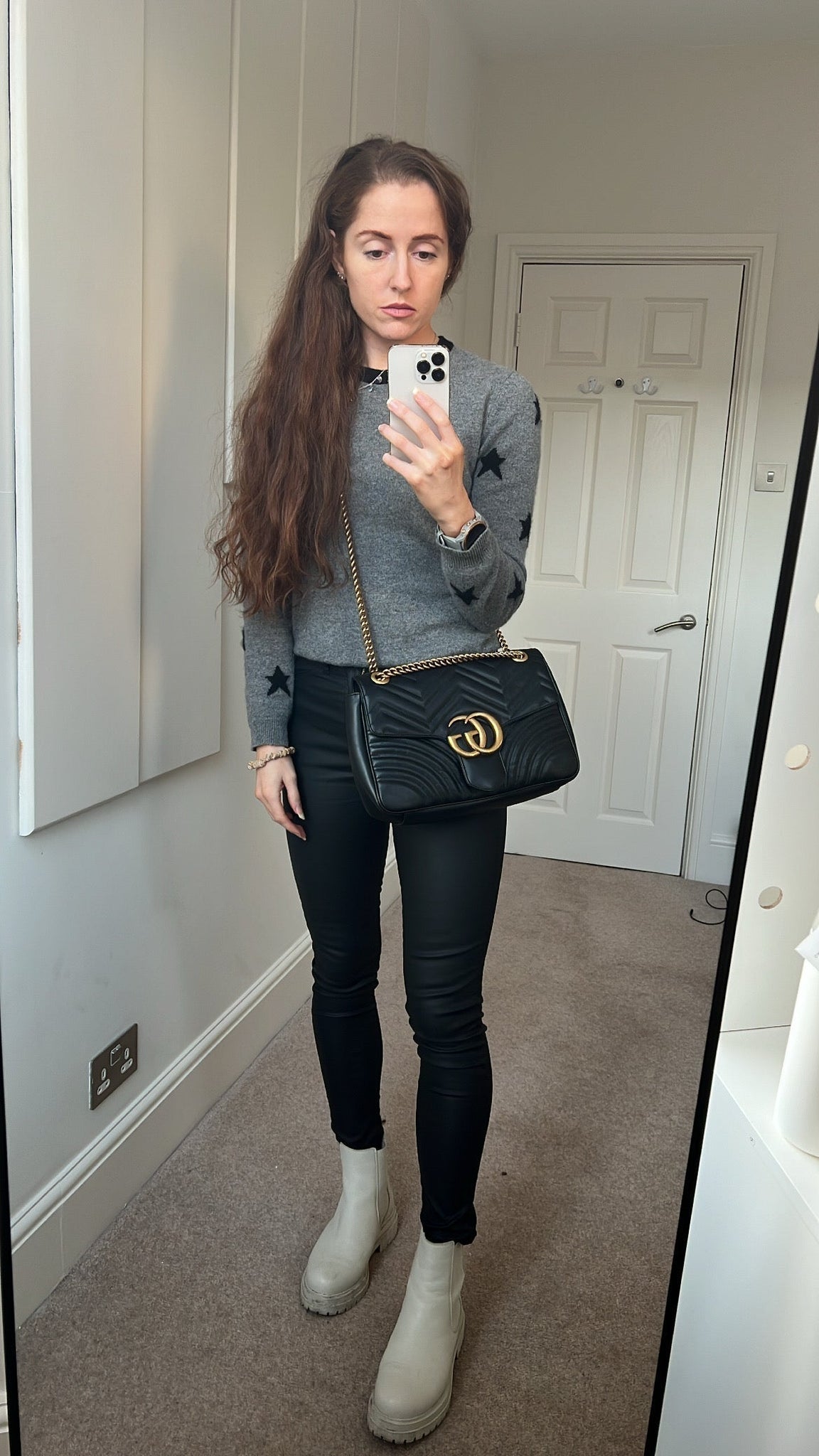 Gucci GG Black Marmont Medium Shoulder Bag (RRP £2,070)