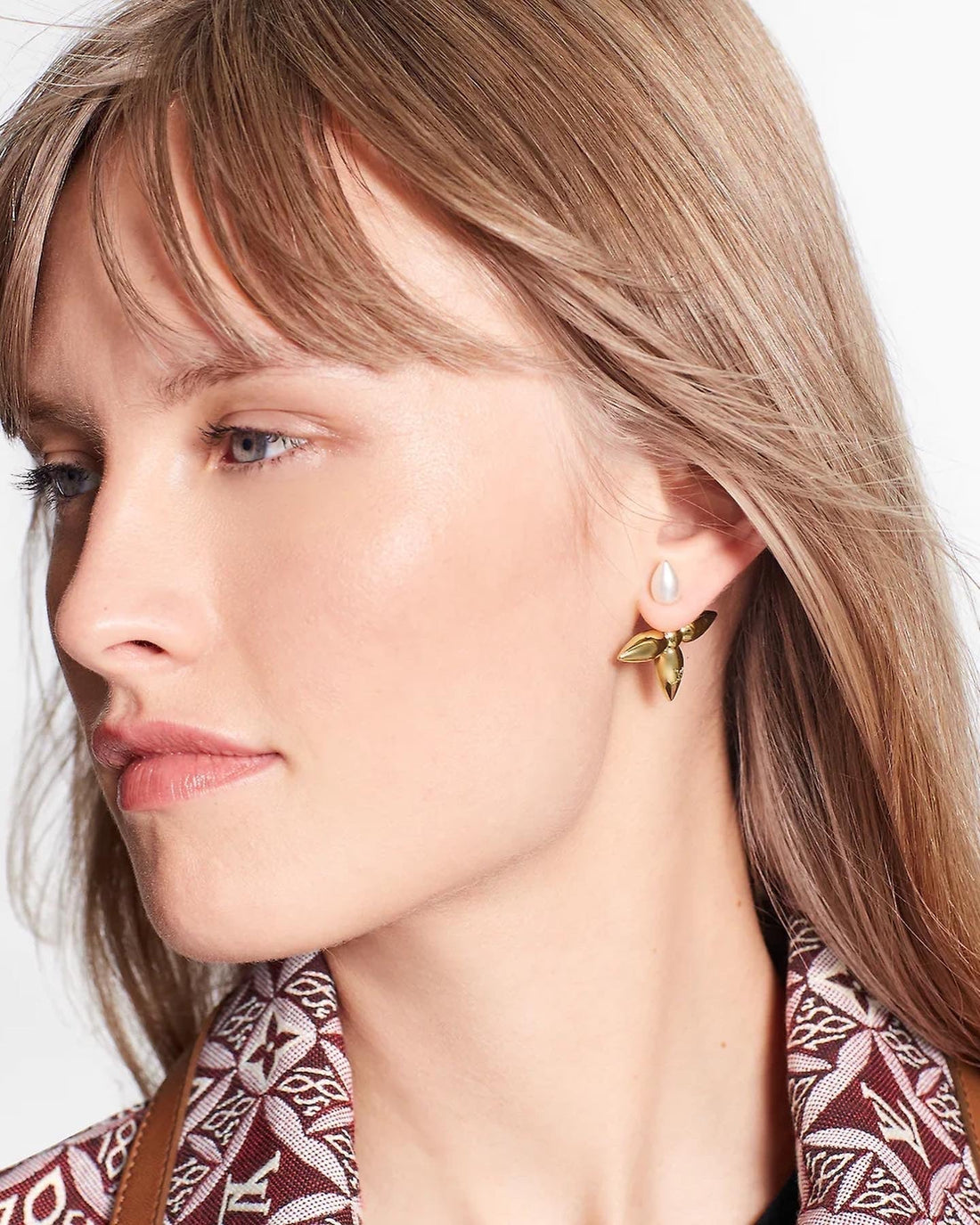 Louis Vuitton Louisette Eearrings In Gold