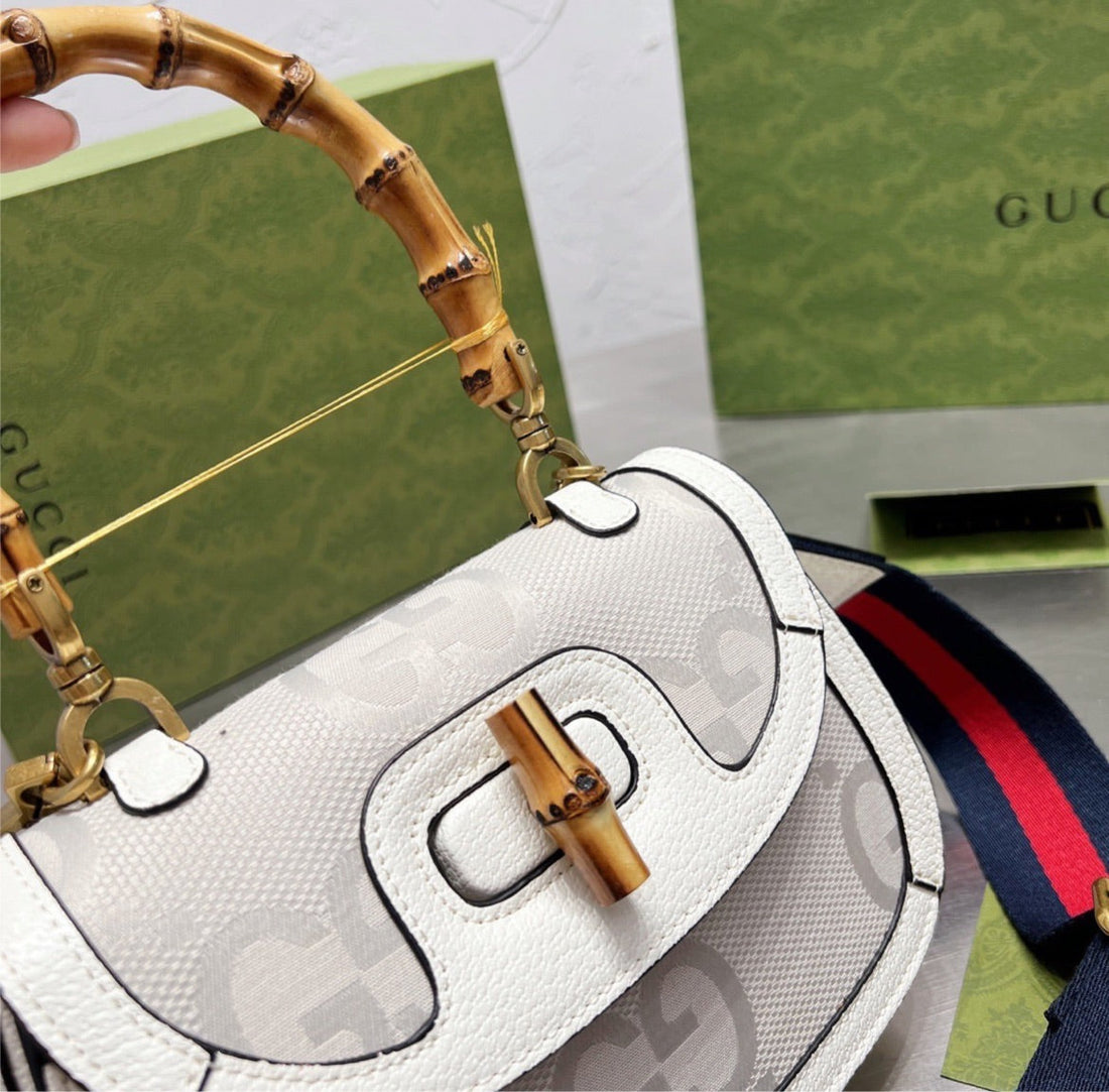 New Gucci woman shoulder handbag