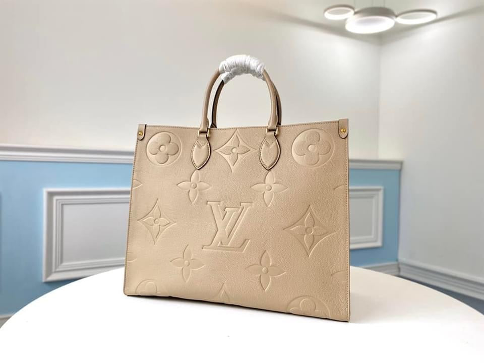 Louis Vuitton  MM Tote Bag