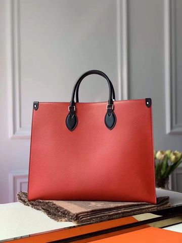 Louis Vuitton  MM Bag