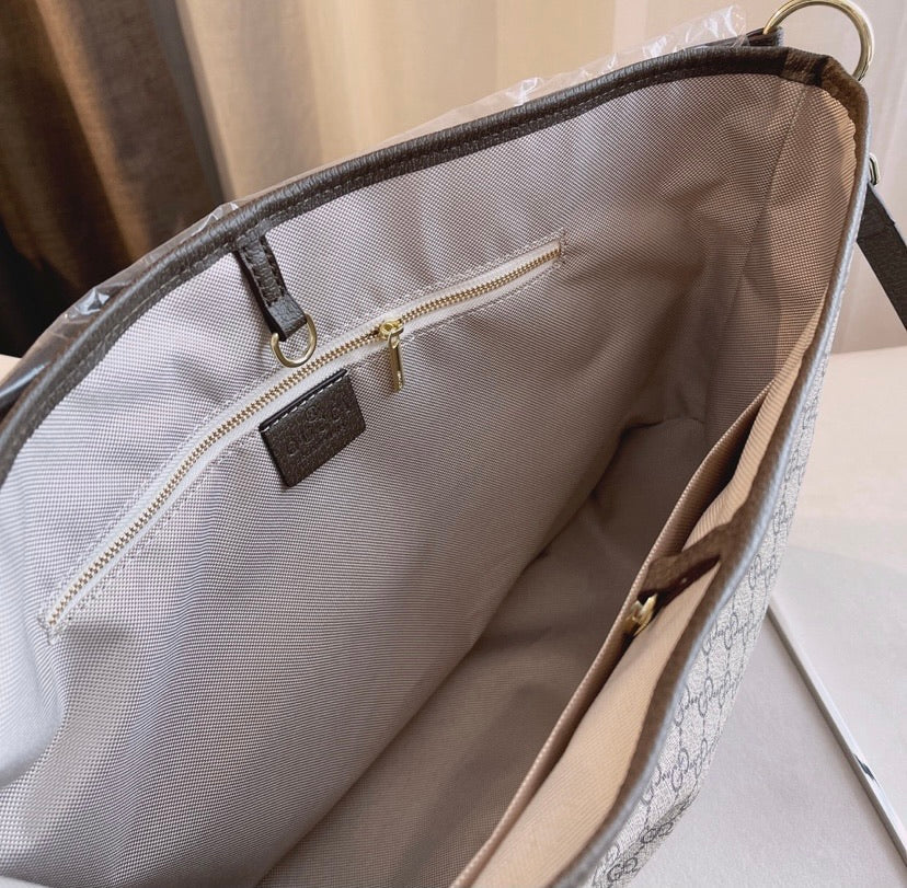 Gucci woman shoulder handbag