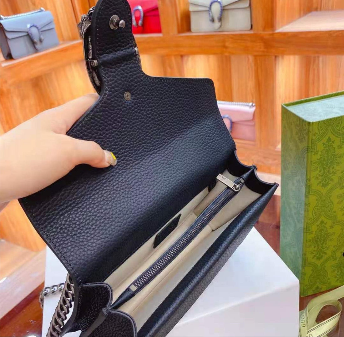 New leather Gucci woman shoulder bag