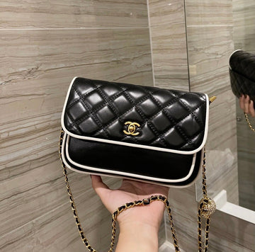 Chanel ladies shoulder handbag