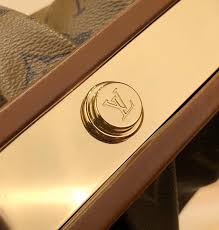 Louis Vuitton Boursicot Ew